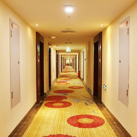 Fuyong Yulong Hotel Пекин Екстериор снимка