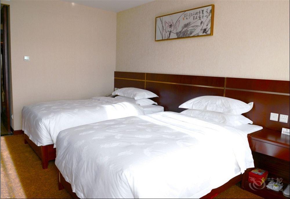 Fuyong Yulong Hotel Пекин Екстериор снимка